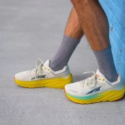 Altra Via Olympus Road-Running Shoes - Men's -Cheap New Balance Store 5a348f48 64eb 400d a68b 8469c8365e3e