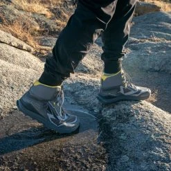 Altra Lone Peak ALL-WTHR Mid Hiking Boots - Men's -Cheap New Balance Store b1d446f7 4baf 4160 a568 454e986118e9